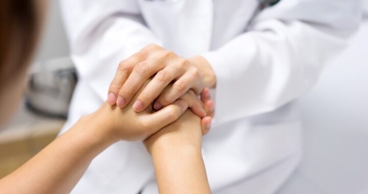 kryzys-psychiczny-to-nie-wstyd-------ycie-ma-warto-auto-3877