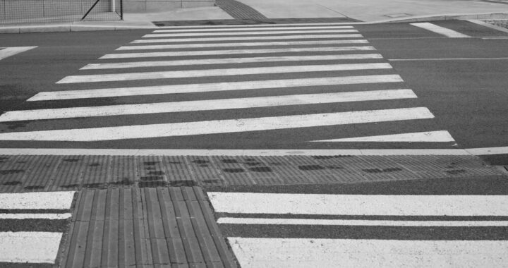 potr--cenie-na-przej--ciu-dla-pieszych-w-tczewie---auto-5999