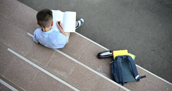 hejt-w-sieci-boli-naprawd----policyjna-profilaktyk-auto-3486