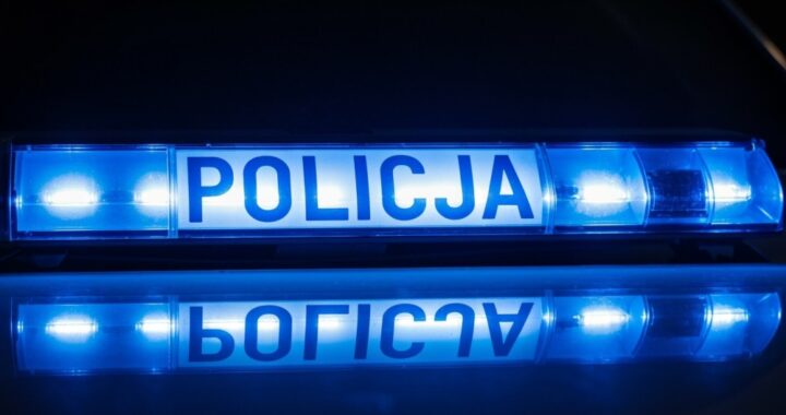policja-zatrzyma--a-sprawc---kradzie--y-samochodu--auto-341