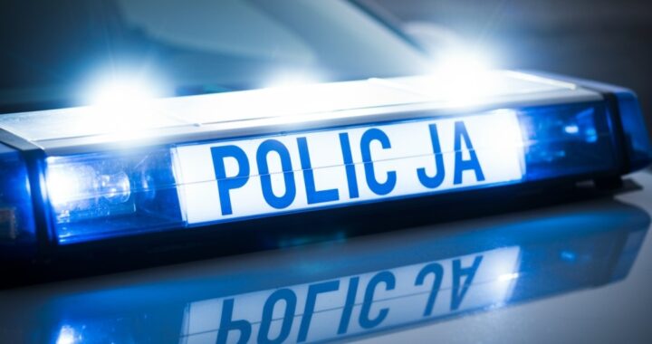 policja-w-akcji--codziennie-20-tys--interwencji--w-auto-342