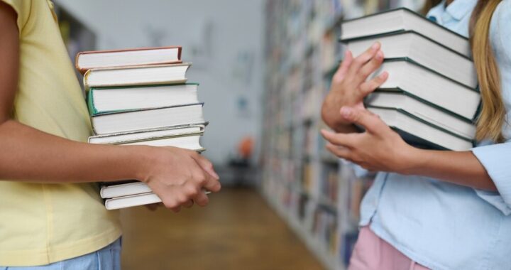 do----cz-do-zespo--u-miejskiej-biblioteki-publiczn-auto-3592